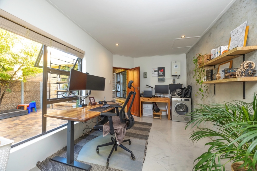 To Let 2 Bedroom Property for Rent in Sonstraal Heights Western Cape